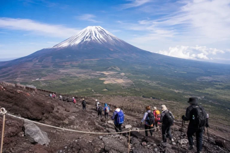 View Mount Fuji Fujinomiya Trail during climbing season